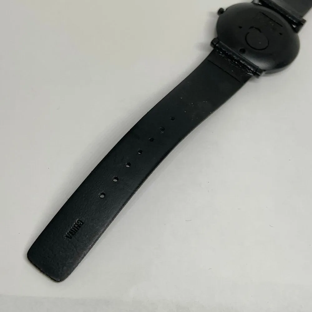 Vintage Lorus Disney 35 Years Disneyland Collectible quartz Watch 34mm running - Image 10