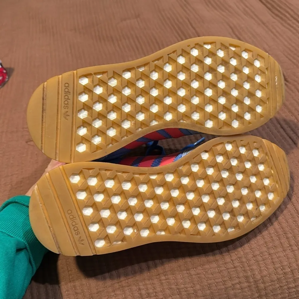 ADIDAS I-5923 Hi-Res Blue 6 male 7.5 Women - Image 9