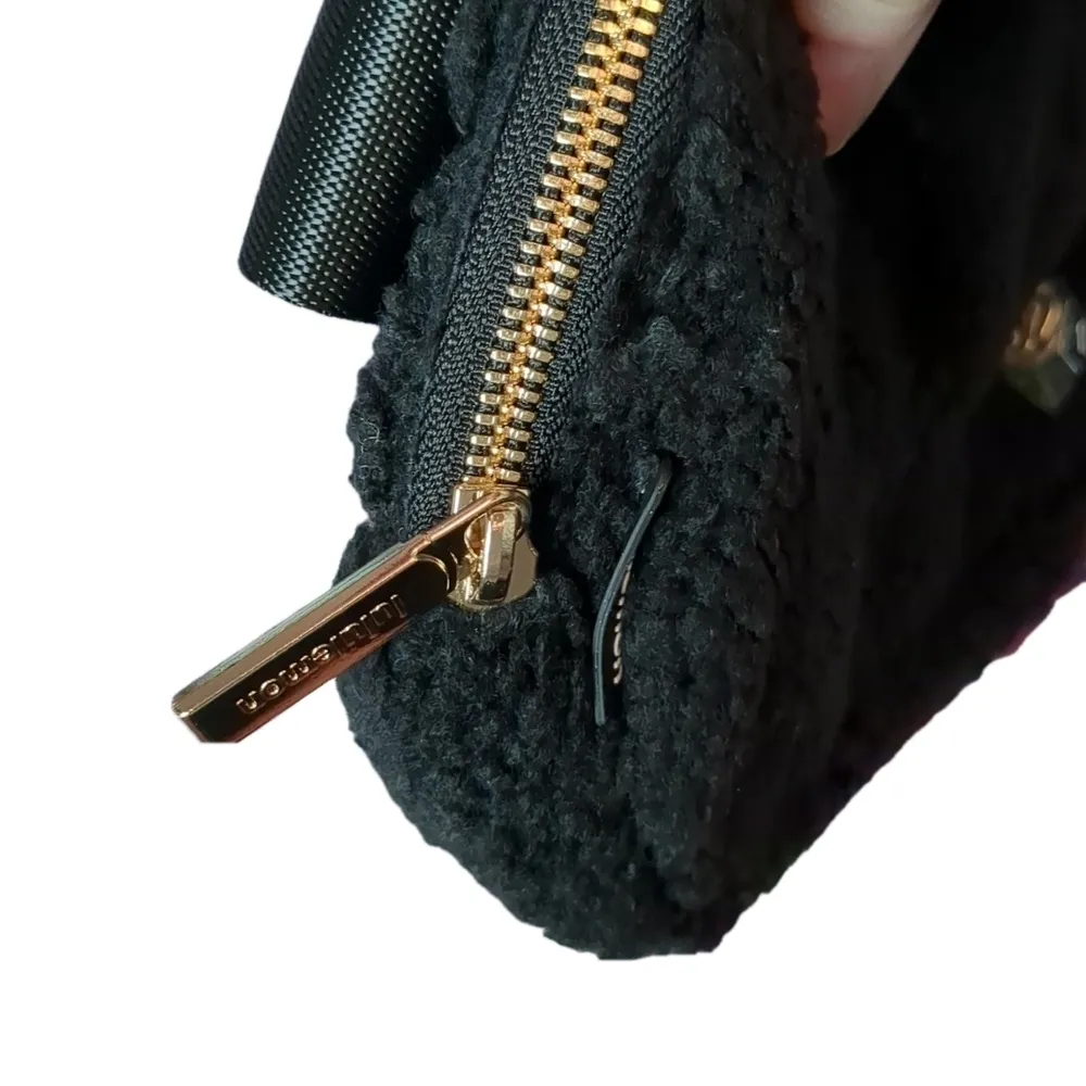 Lululemon black fleece everywhere bag size 1L - Image 3