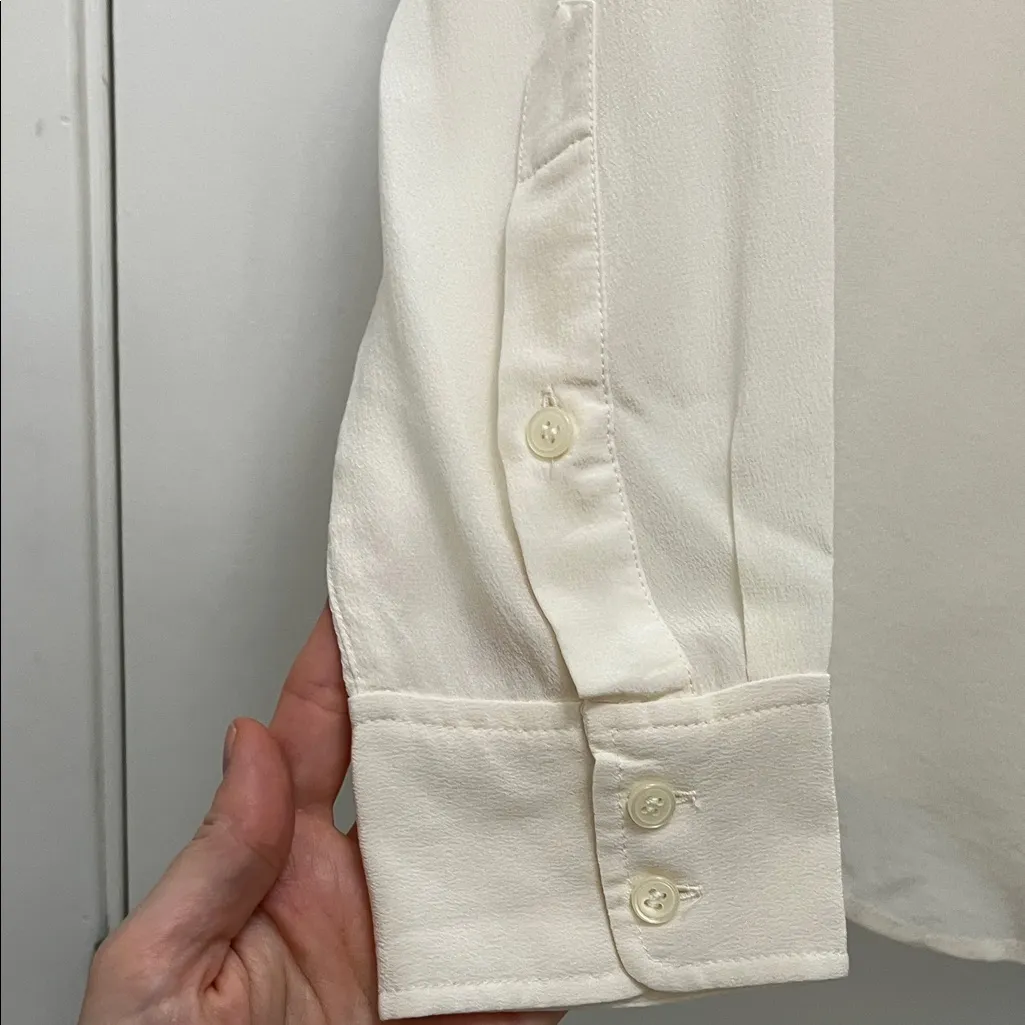 Broadway & Broome 100% Silk Elegant Cream Button Up Shirt - Image 3