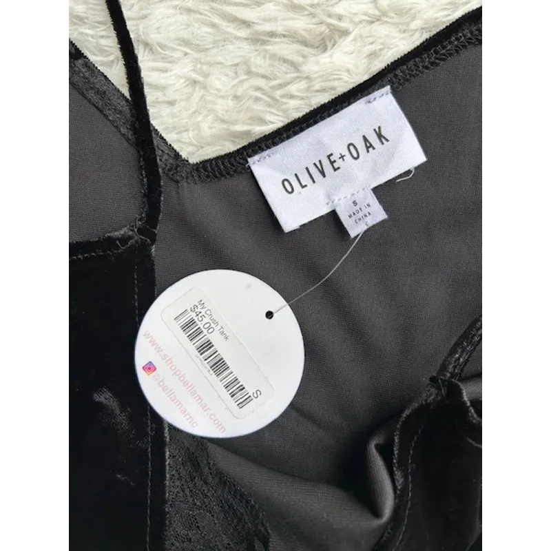 Olive and Oak Black Witchy Crushed Velvet Lace Trim V Neck Tank Size Small - Image 8