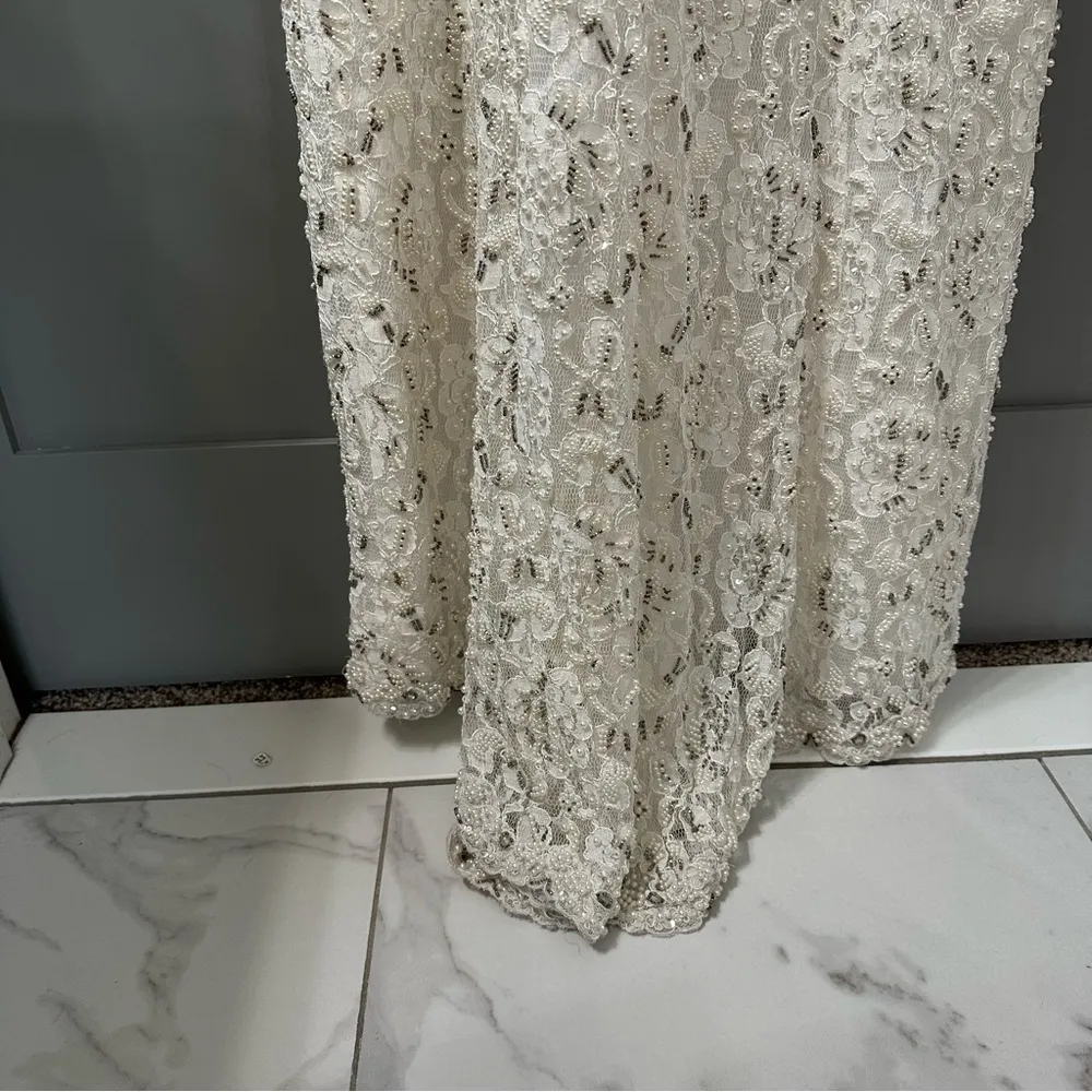 Mori lee Wedding Dress Fully Beaded Short Sleeve Wedding Dress Bow Detail Sze 10 - Image 8