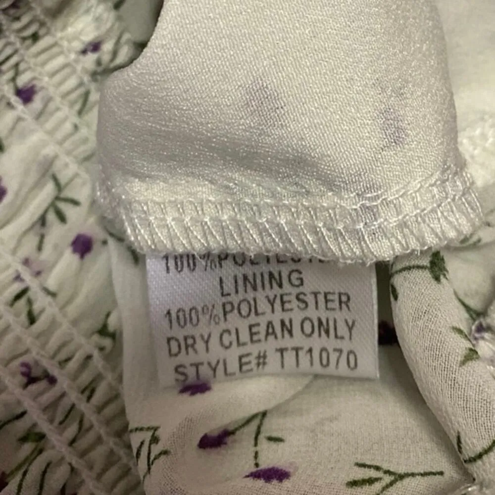 Edit By Nine White Floral Tiered Flutter Short Sleeve Smocked Shirt Blouse Top M Size M - Image 4