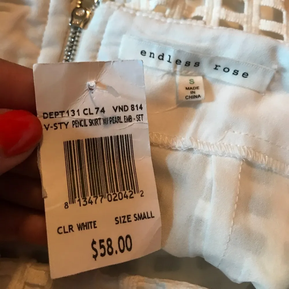 NWT Endless Rose Cage Skirt Pearl Embellished SzS - Image 4