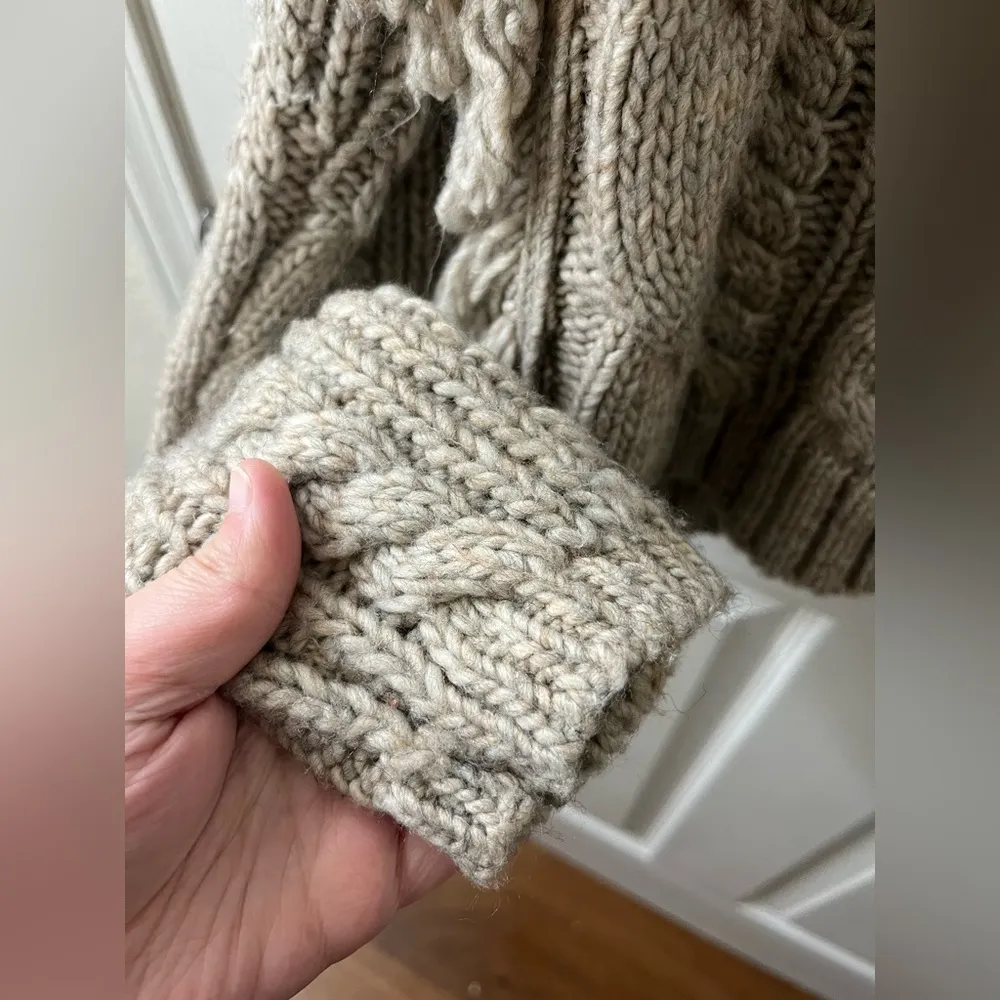 Universal Threads Universal Thread Chunky Knitted Sweater - Image 3