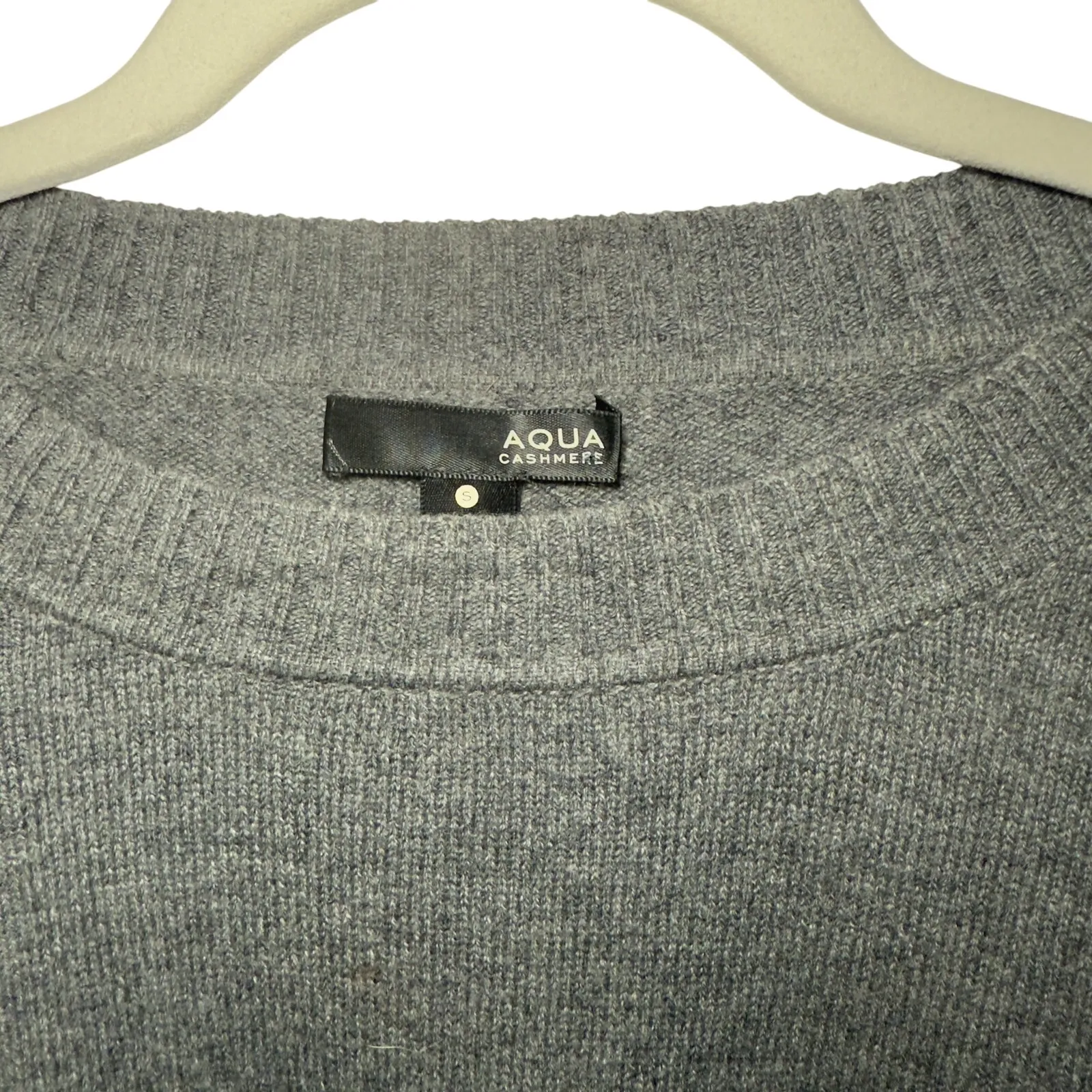 Aqua Cashmere Gray Crewneck Sweater Size S Quiet Soft Luxury Minimalist Classic - Image 5