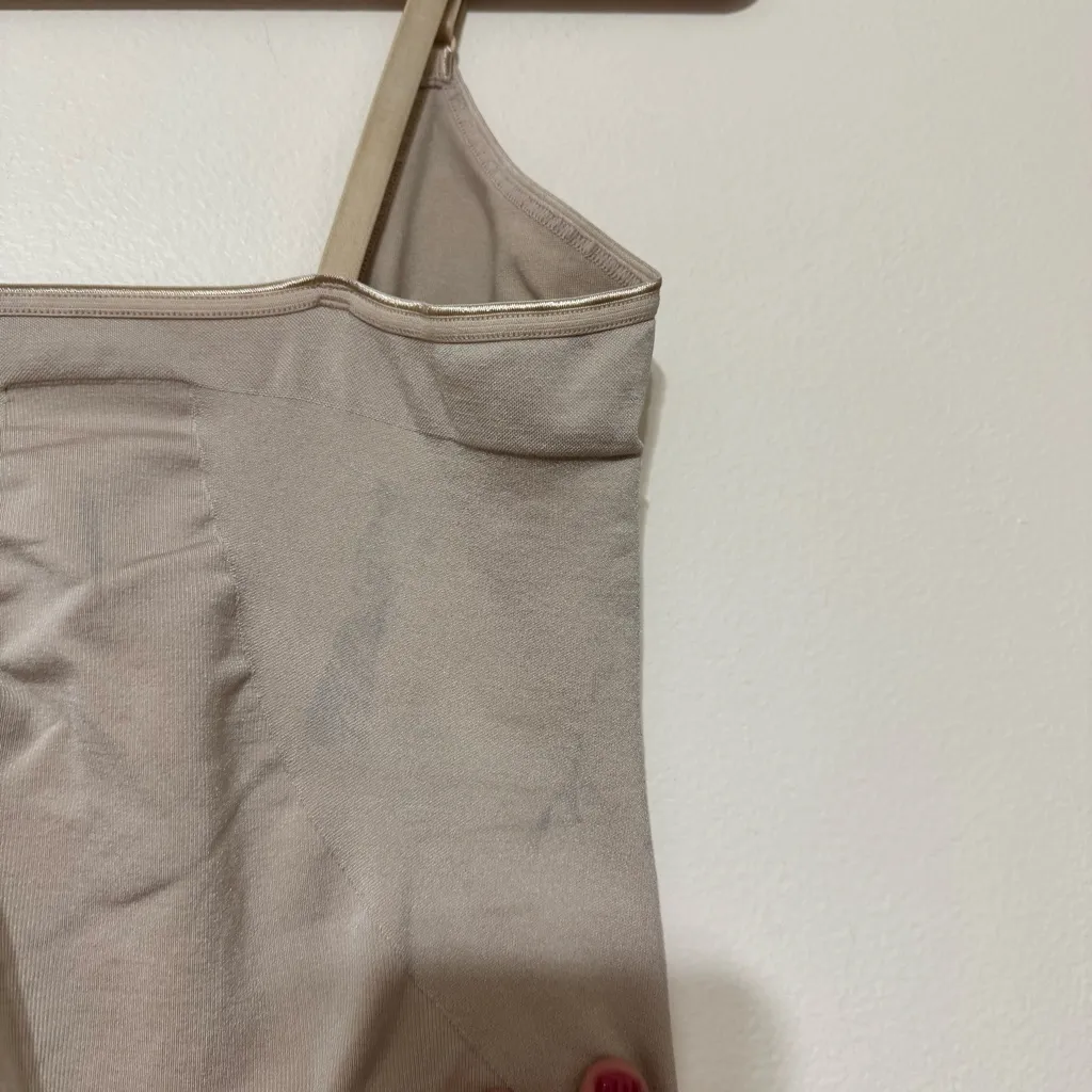 SPANX Shapewear for Power Series Open-Bust Mid-Thigh Bodysuit - Image 5