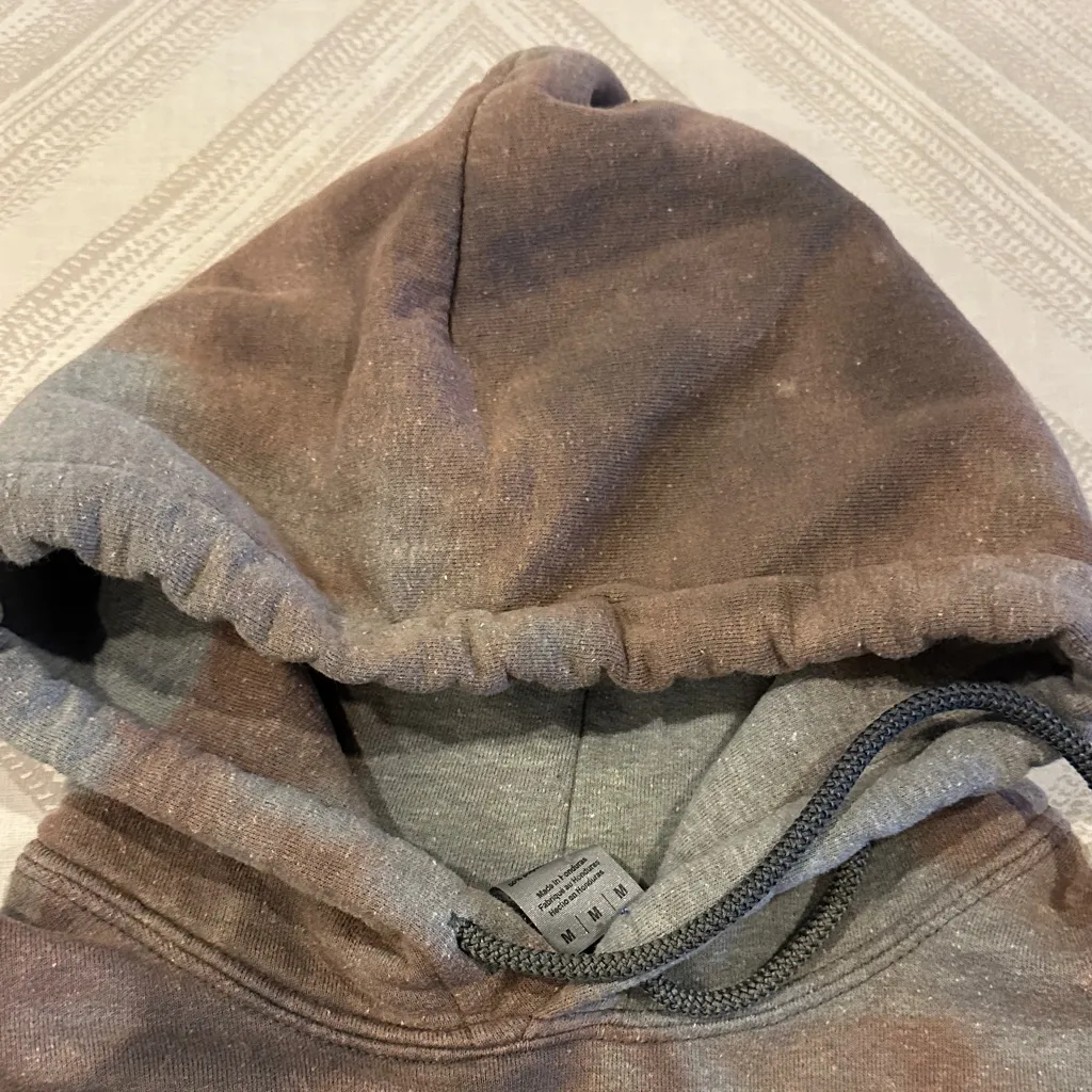 Kurt Cobain Grunge Brown Graphic Bleach Cropped Hoodie Size Medium - Image 4