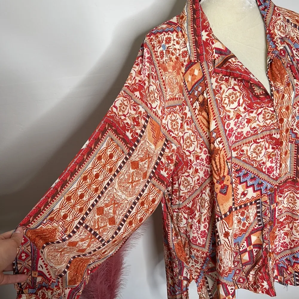 Rachel Zoe • bohemian tribal Aztec printed long balloon sleeve top - Image 100