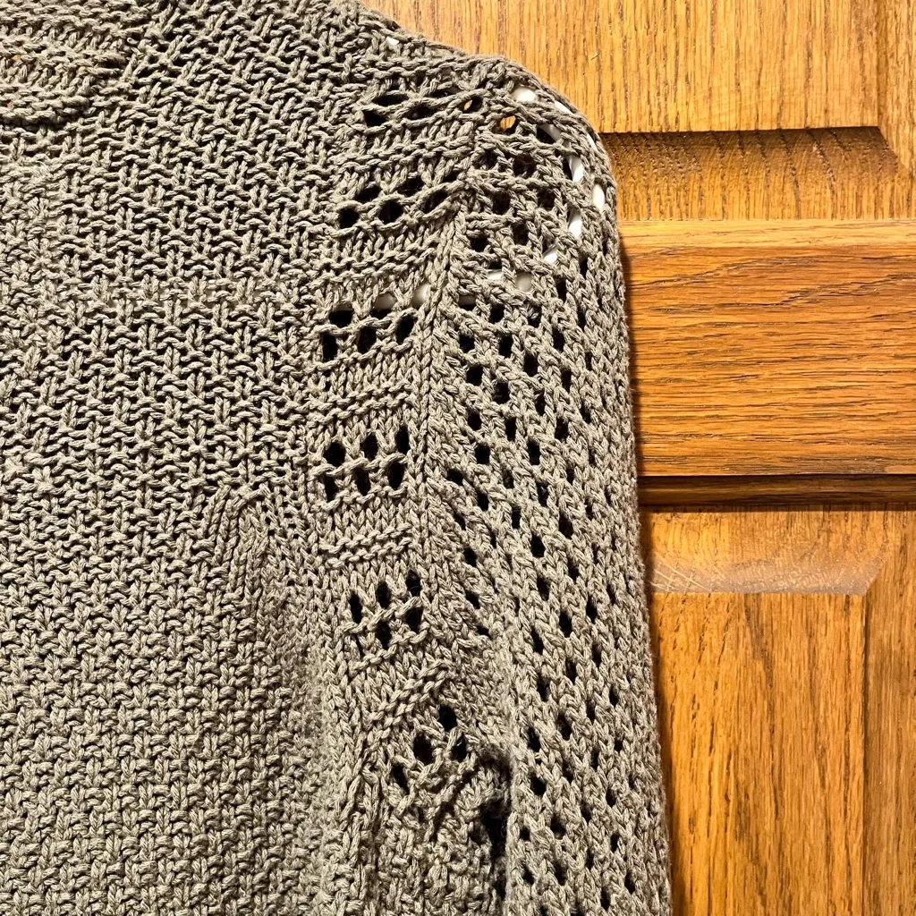 Angel Of The North Mossy Green Loose Knit Cotton Blend Cardigan - Image 9