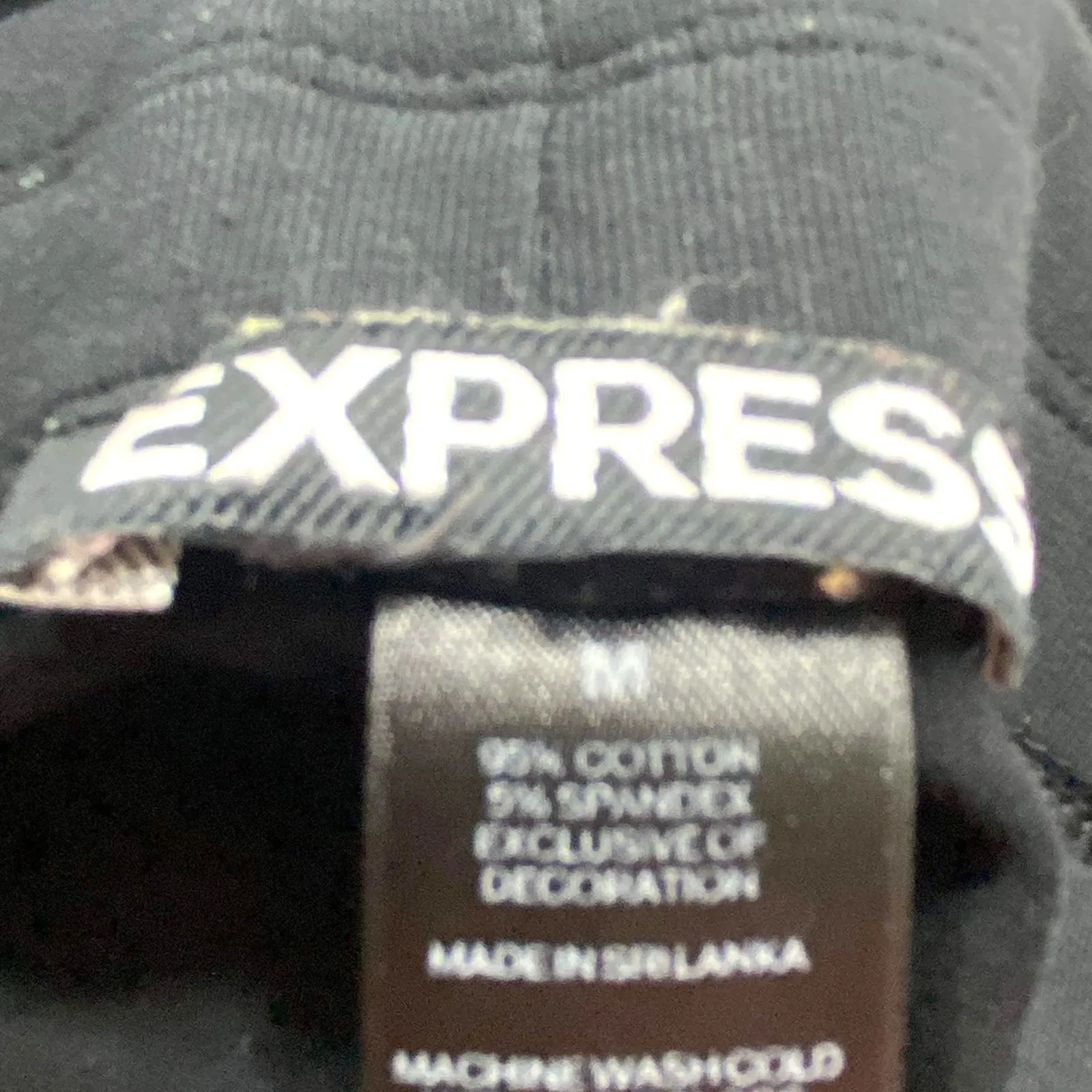 EXPRESS Black Skinny Lace Hem Mid Rise Legging - Image 4