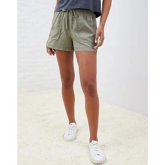 UpWest Mid Rise All Around Flowy Utility Shorts Size S Green - Image 3