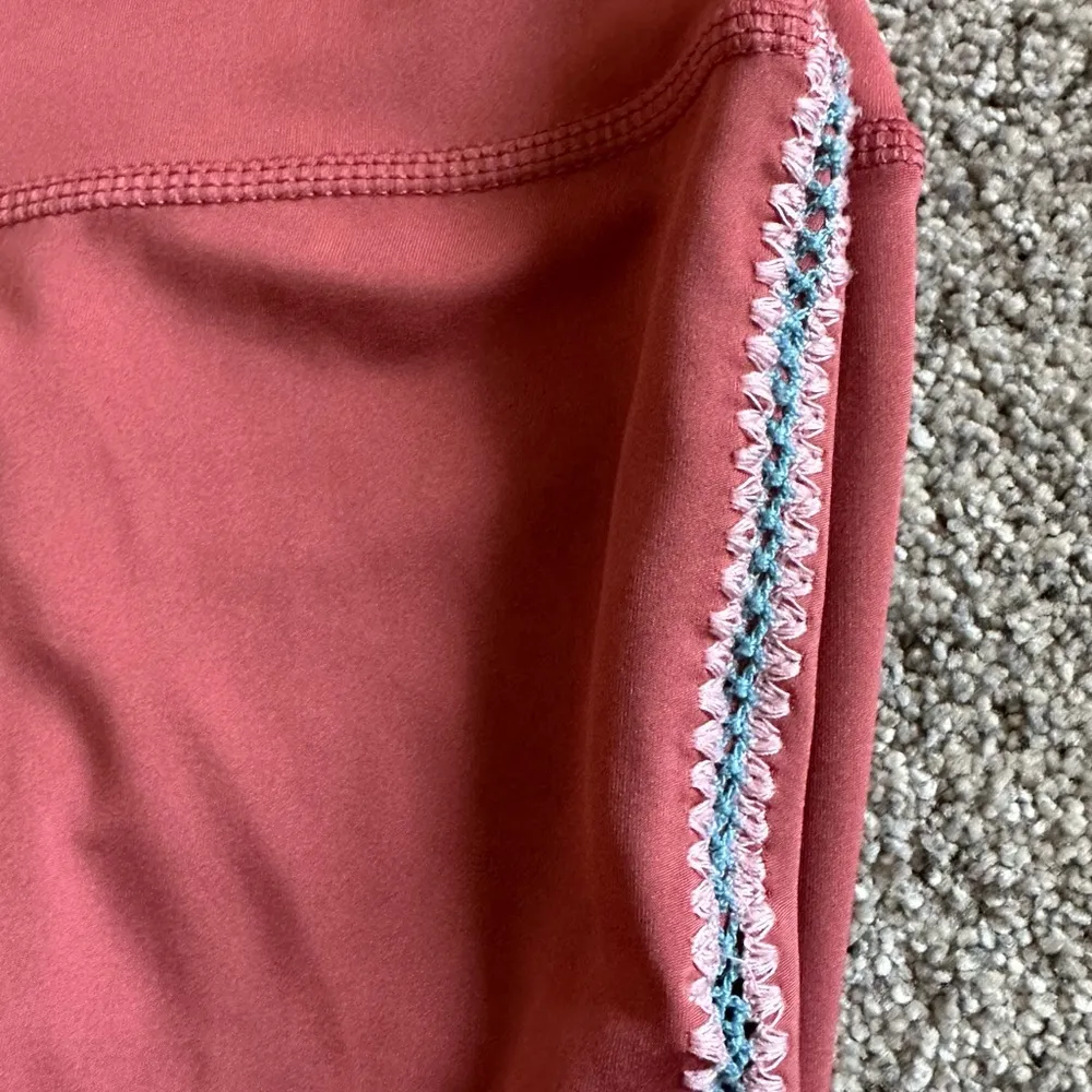 Nike Yoga Dri-Fit Rust Pink Crochet Edge High Waisted 7/8 Leggings - Image 3