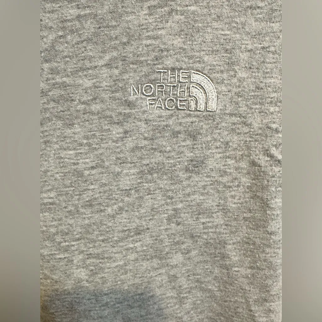 The North Face Gray Women's Zip Up Sweater - Image 4