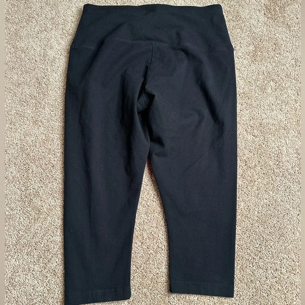 Lysse‎ Black Cropped Leggings - Image 5