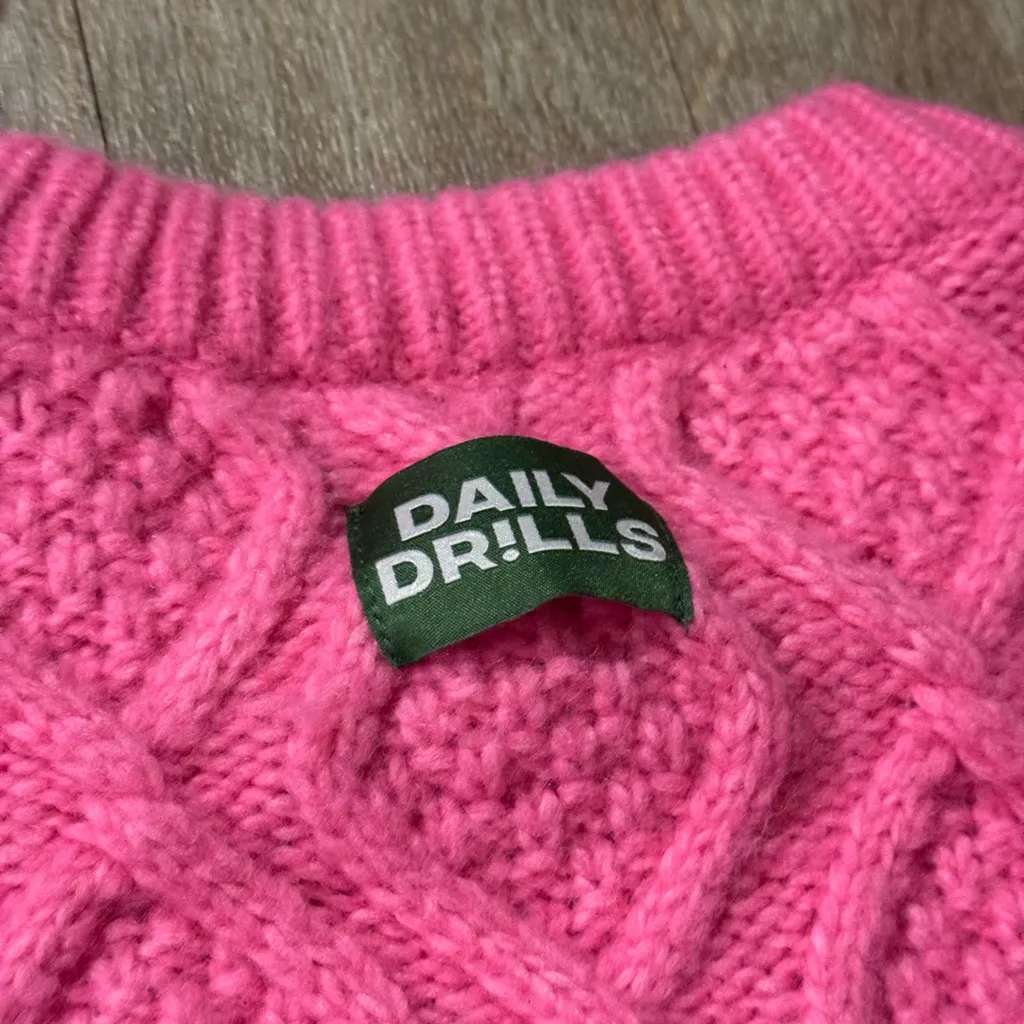 Daily Drills Vibrant Pint Cable Knit Crewneck Sweater Size XS/S - Image 3