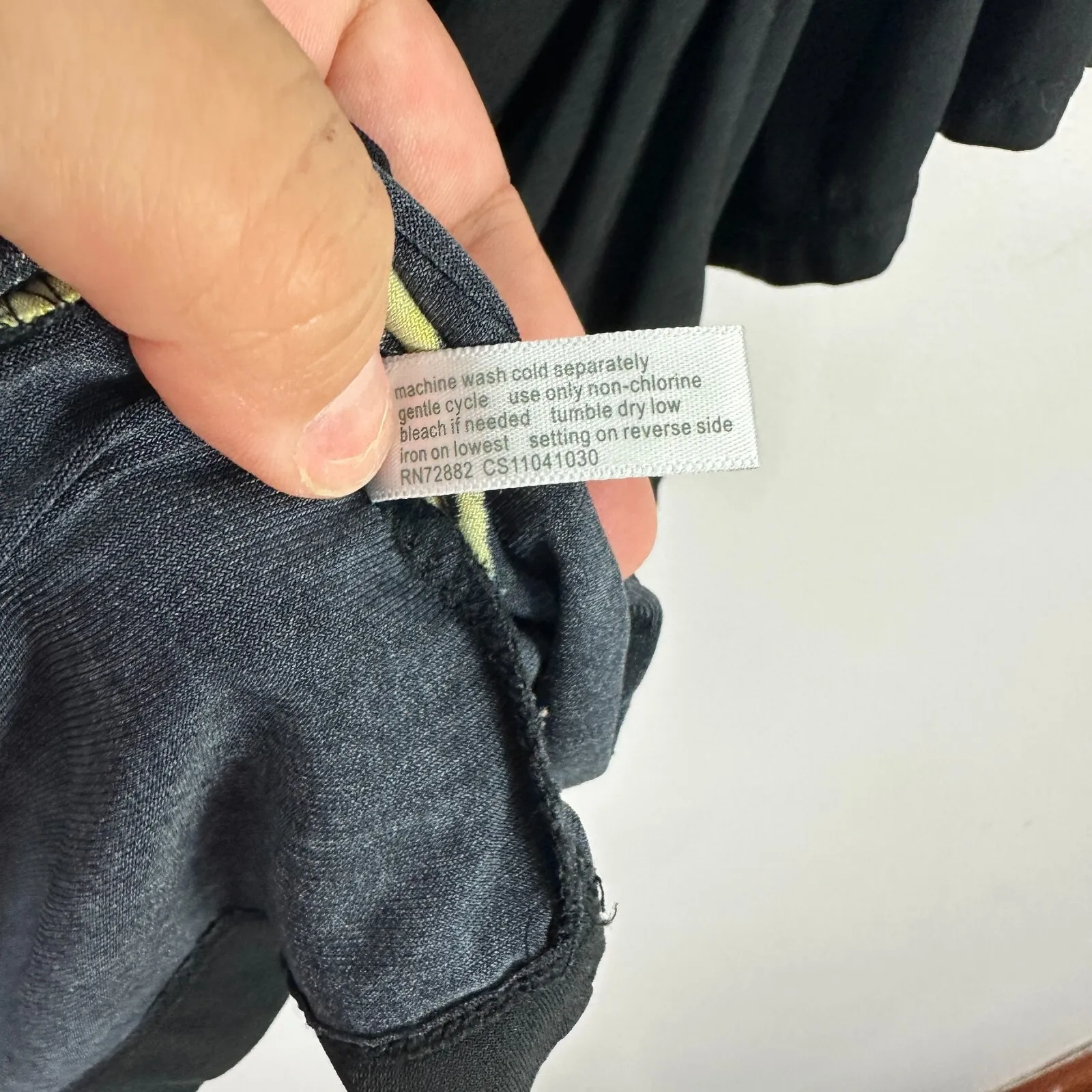 Fashion Bug‎ Top 1X Black Yellow Cowl Neck Y2K Glam Boho Abstract Print Blouse - Image 6