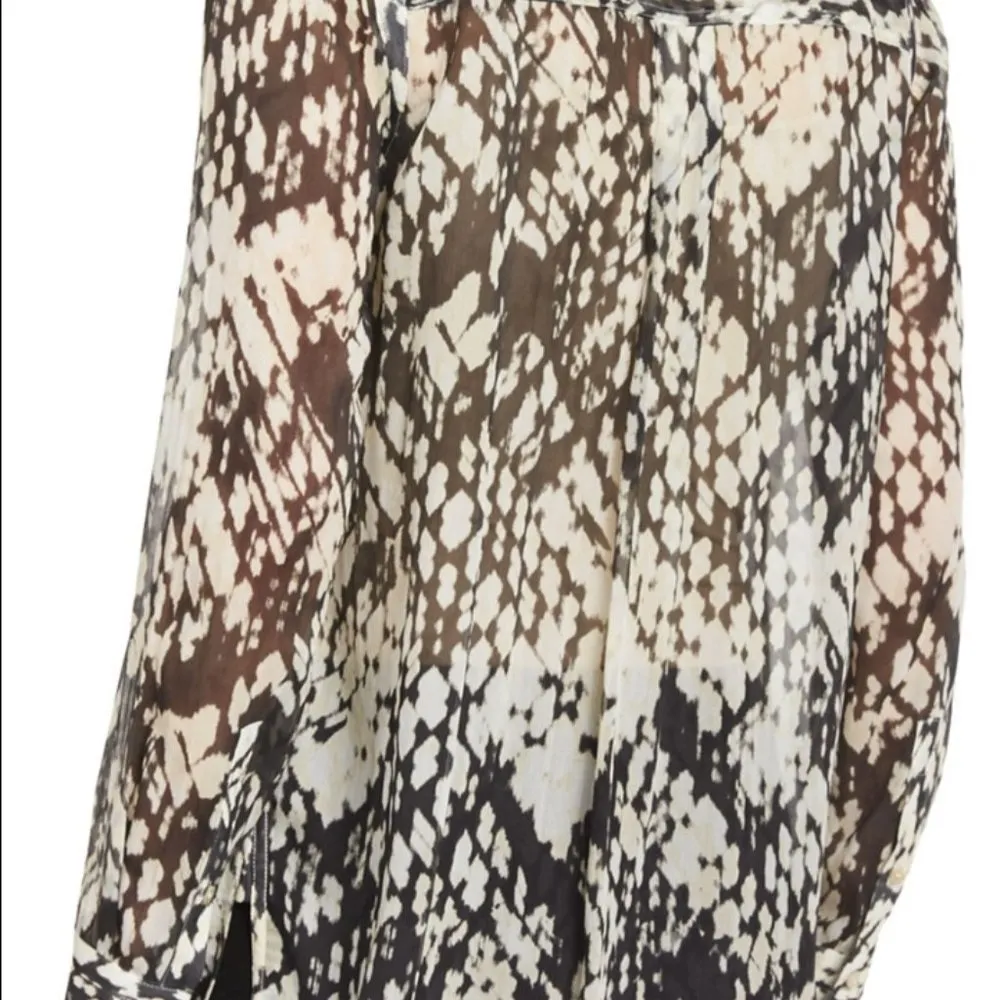 Vince Silk Basketweave Printed Button Down Shirt - Image 13