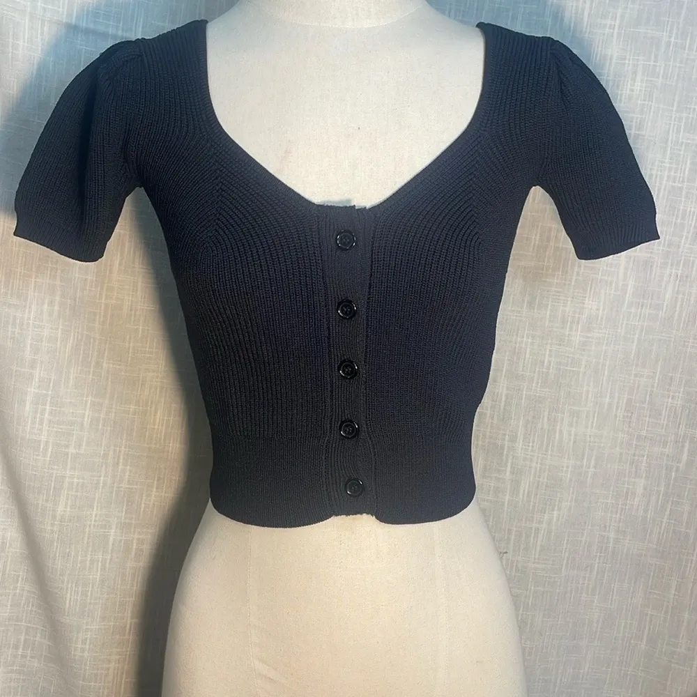 ASTR Women's Black Button-Up Top - Image 2