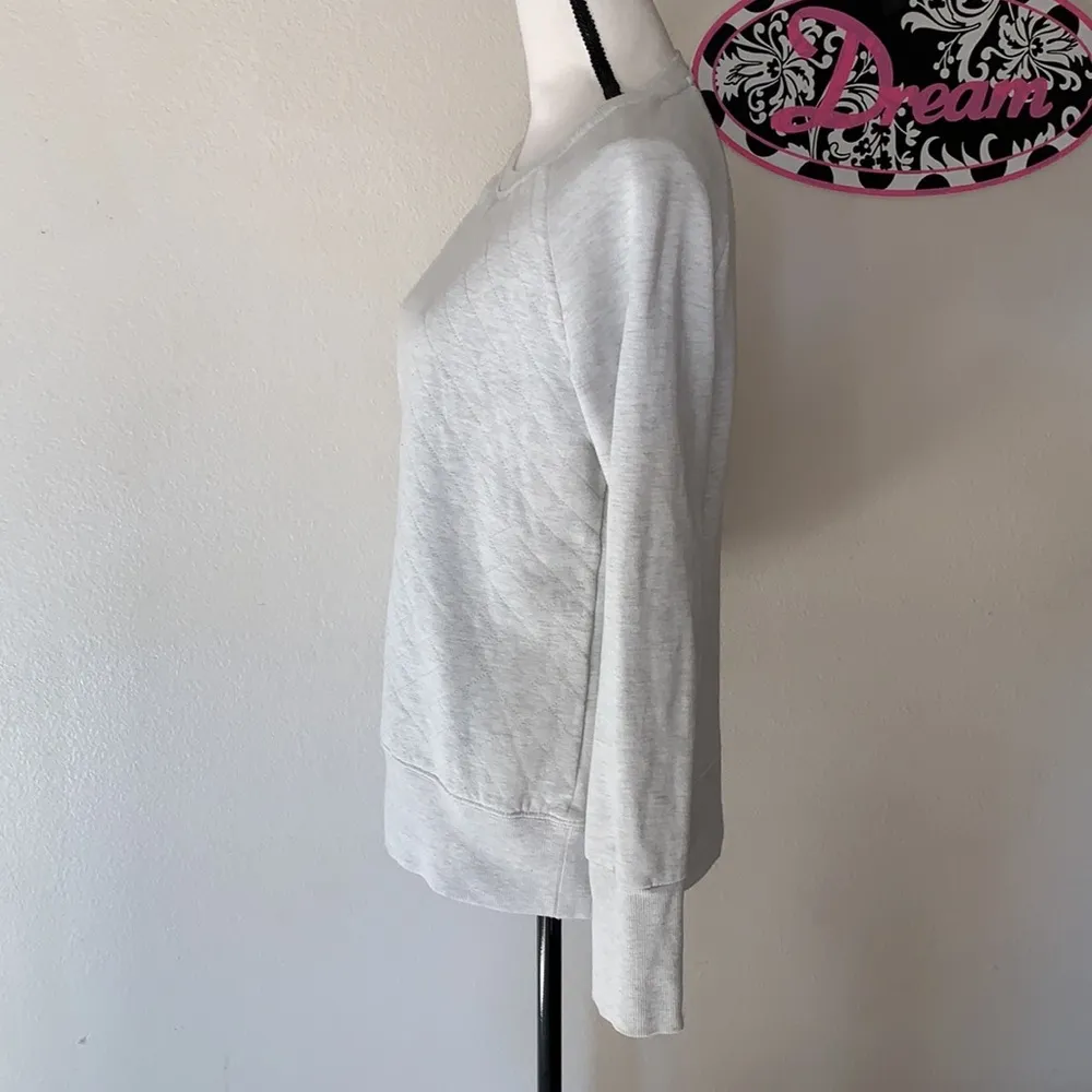 MPG light grey quilted athletic pullover sweatshirt Gray Size M - Image 3