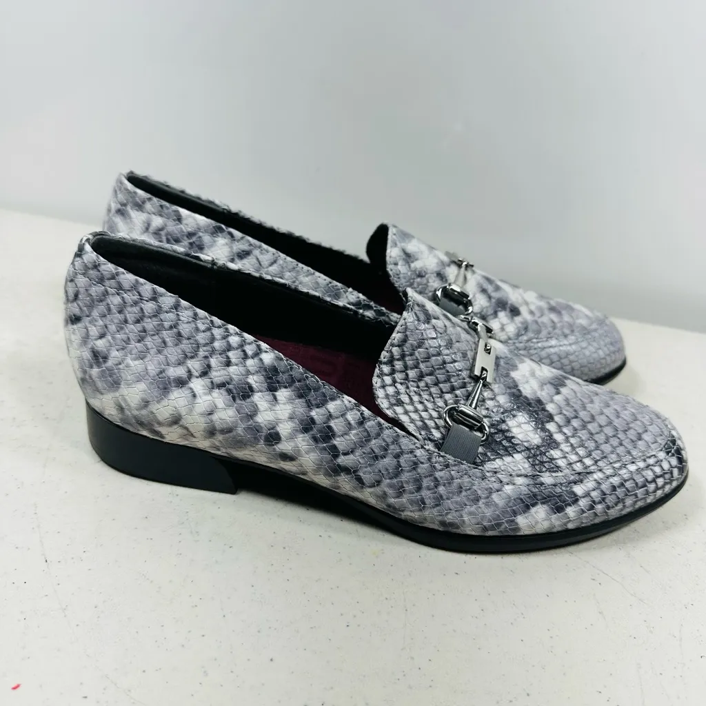 Munro Harrison Iii Horsebit Loafers Flats Shoes Womens Size 7 Gray - Image 2