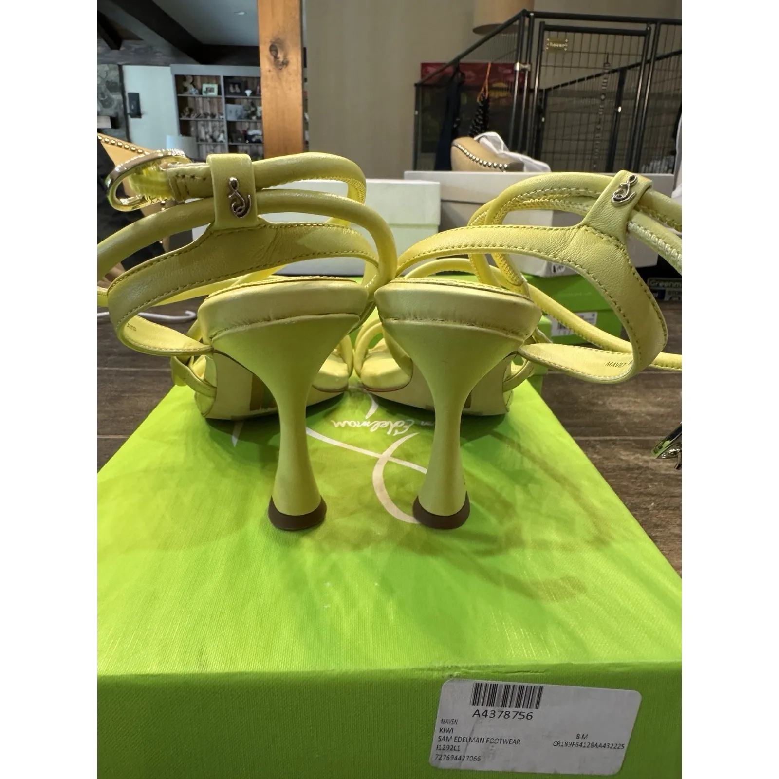 Sam‎ Edelman MAVEN PADDED STRAPPY HEEL In Kiwi Leather Size 8 Sandal - Image 5