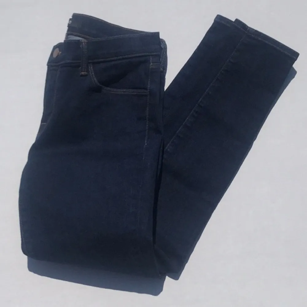 J Brand Midrise Capri Pure Dark Skinny Jeans - Image 12