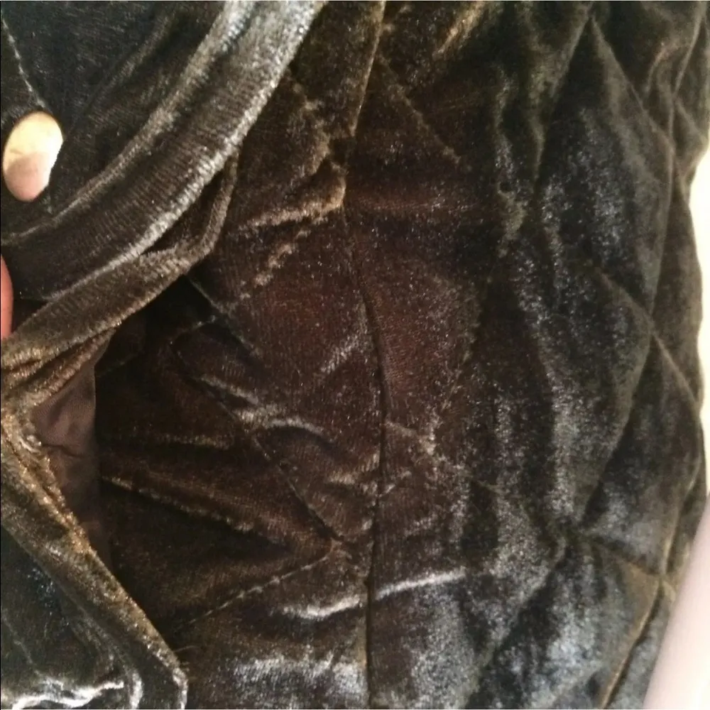 Womens BEFORE YOU Collection Zipped Padded Vest Size Small Dark Olive Pea Green - Image 9