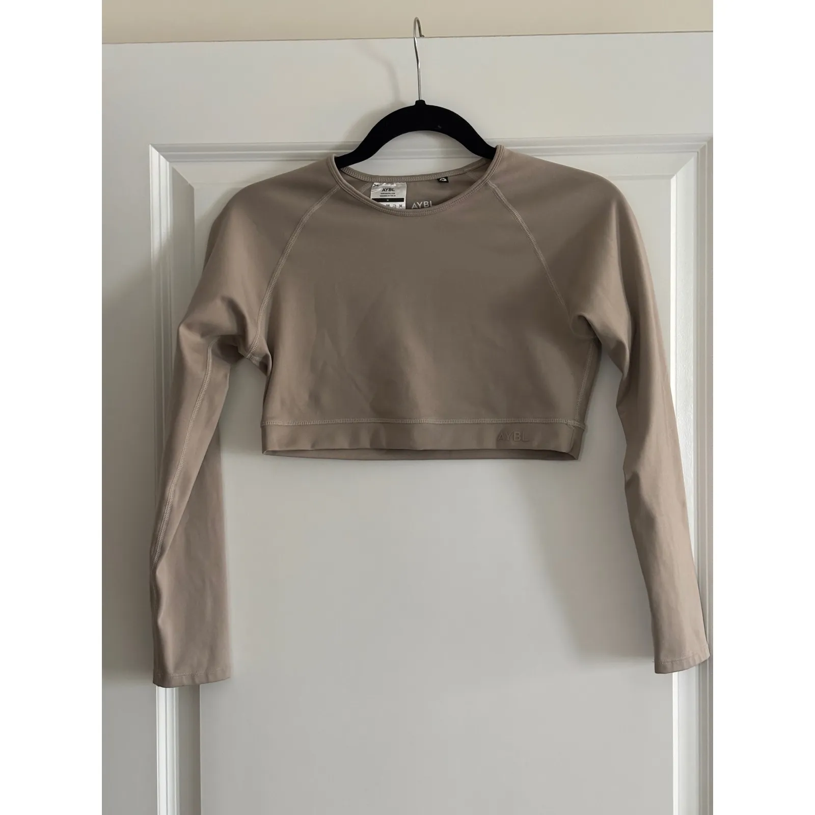 AYBL Long Sleeve Cropped Athletic Workout Top Neutral Taupe - Image 4