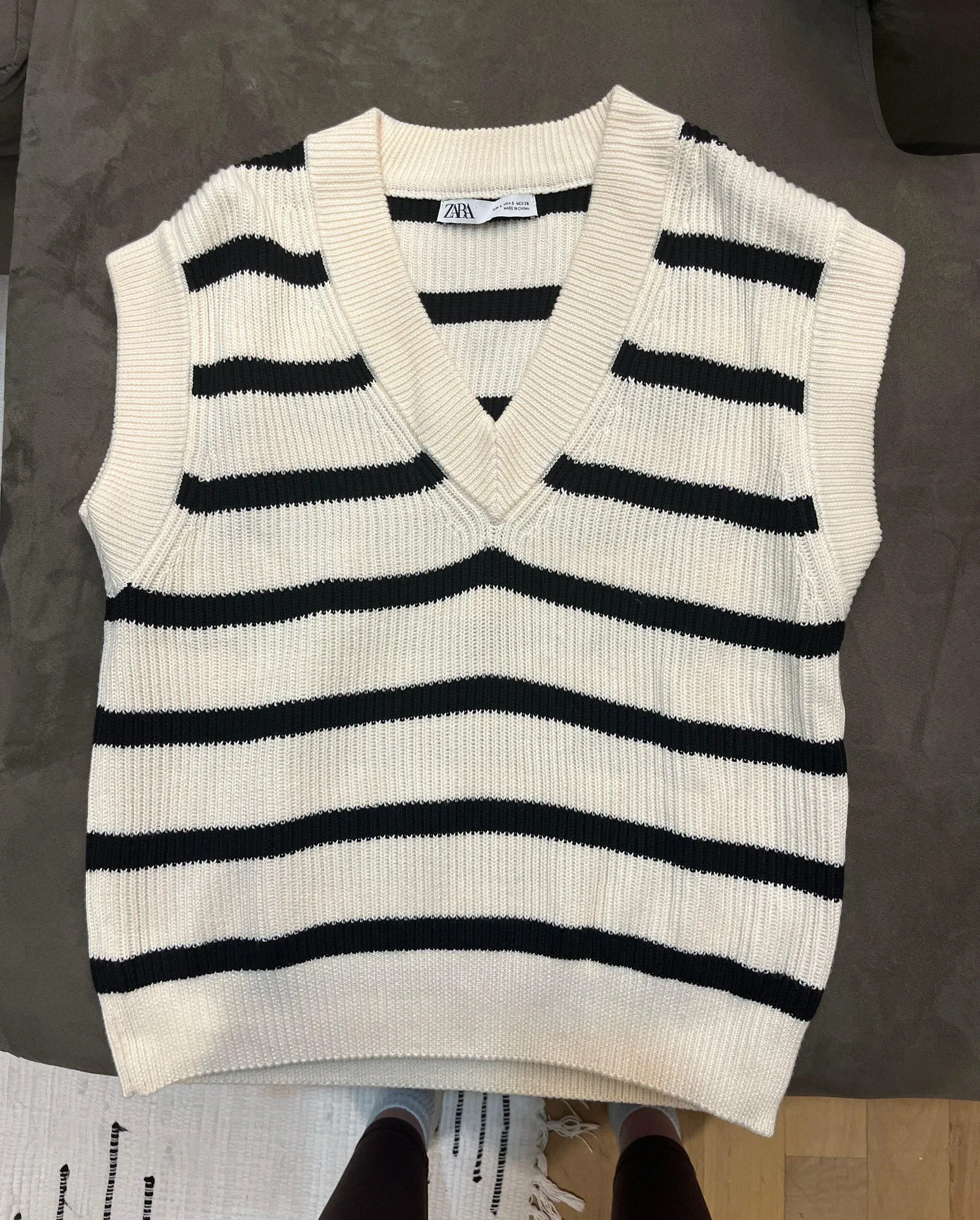 ZARA Sweater Vest - Image 2