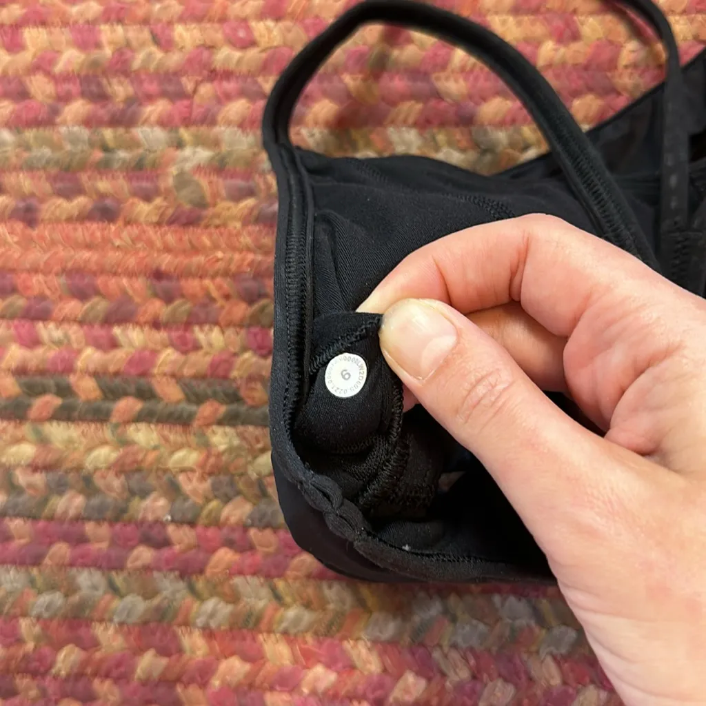 LULULEMON NULU & MESH BLACK YOGA SPORTS BRA - Image 5