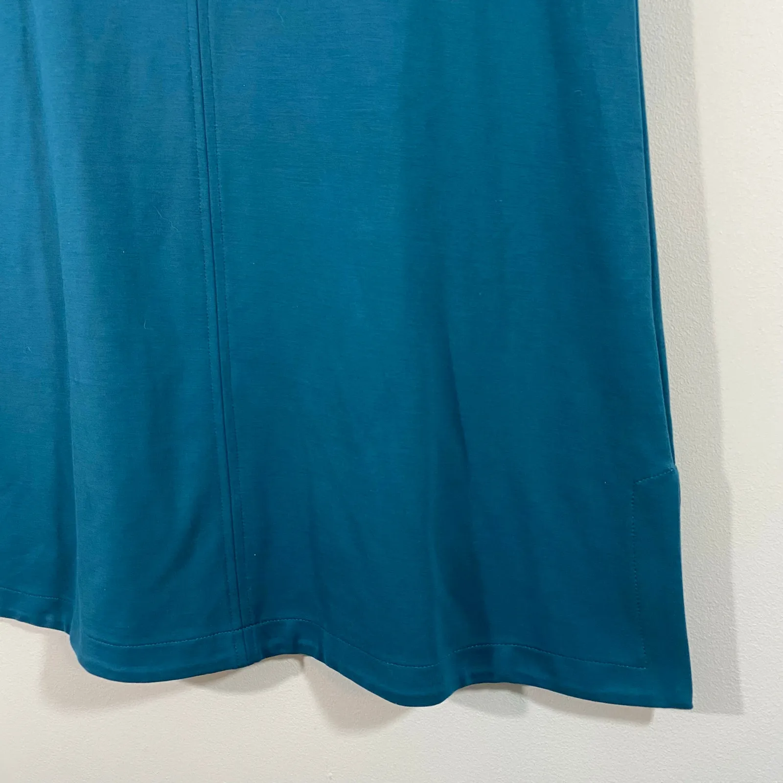J Jill Wearever Collection Teal Slit Hem Loose Fit Sleeveless Tank Size XS NWT - Image 4