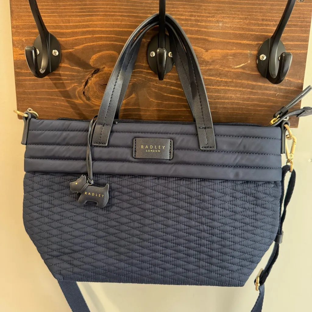 Radley London Penton Mews Medium Zip-Top Multiway Grab Bag Navy - Image 2