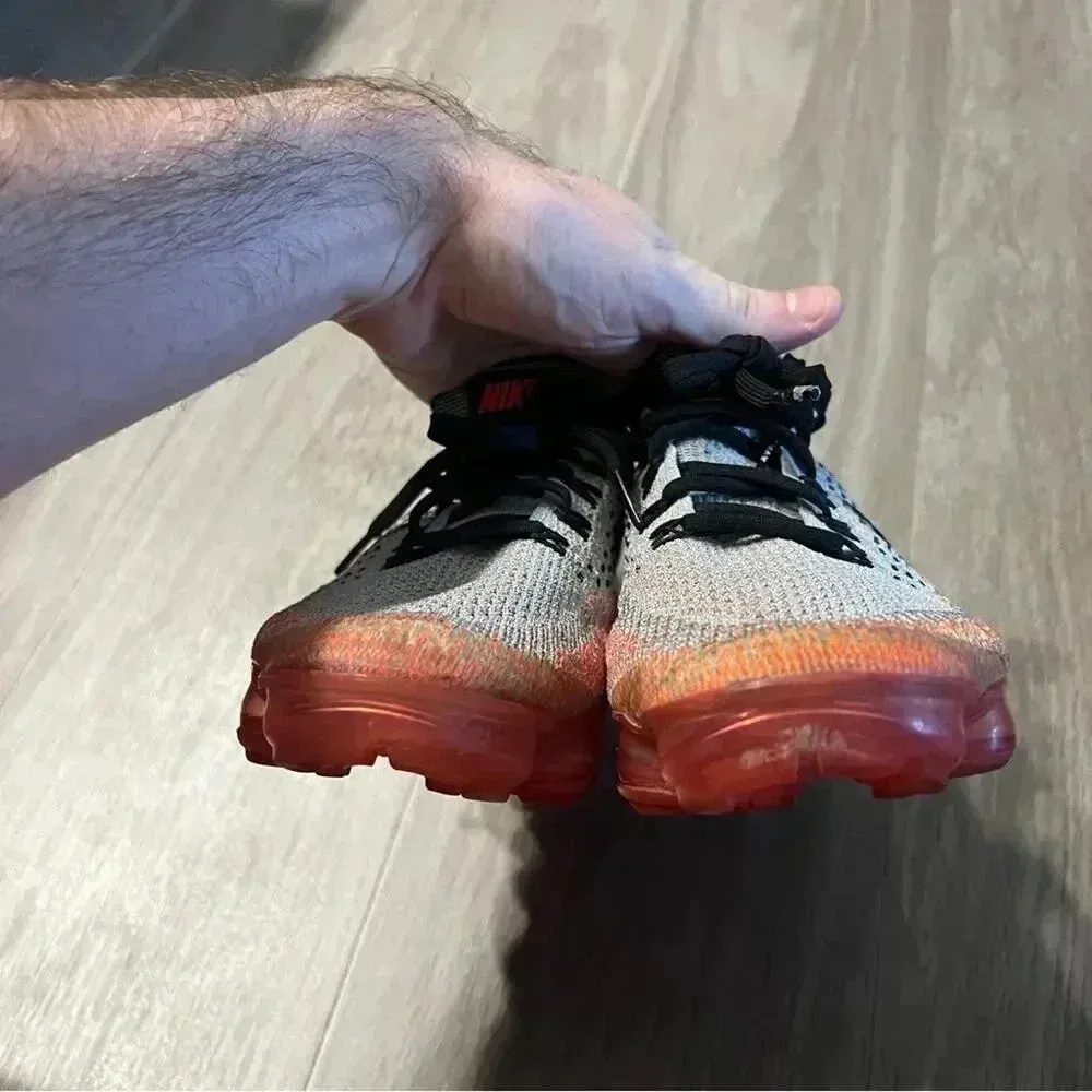 Nike Air Vapormax Wolf Grey Bright Crimson (Women’s) 849557-026 Size 8 - Image 8