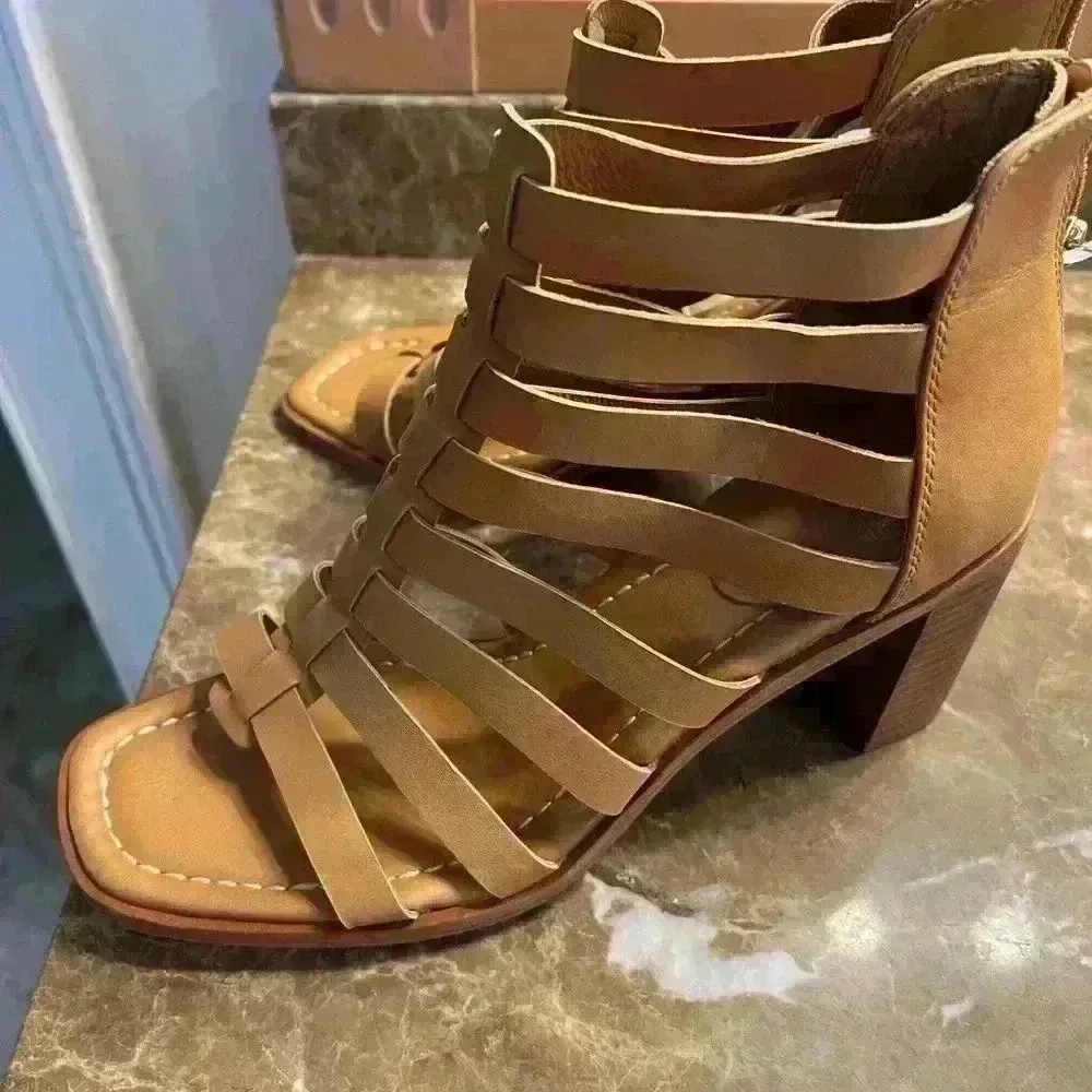 NEW Sofft Stratford Sandals Womens 11 Gladiator Brown Leather Block Heel Retail - Image 3