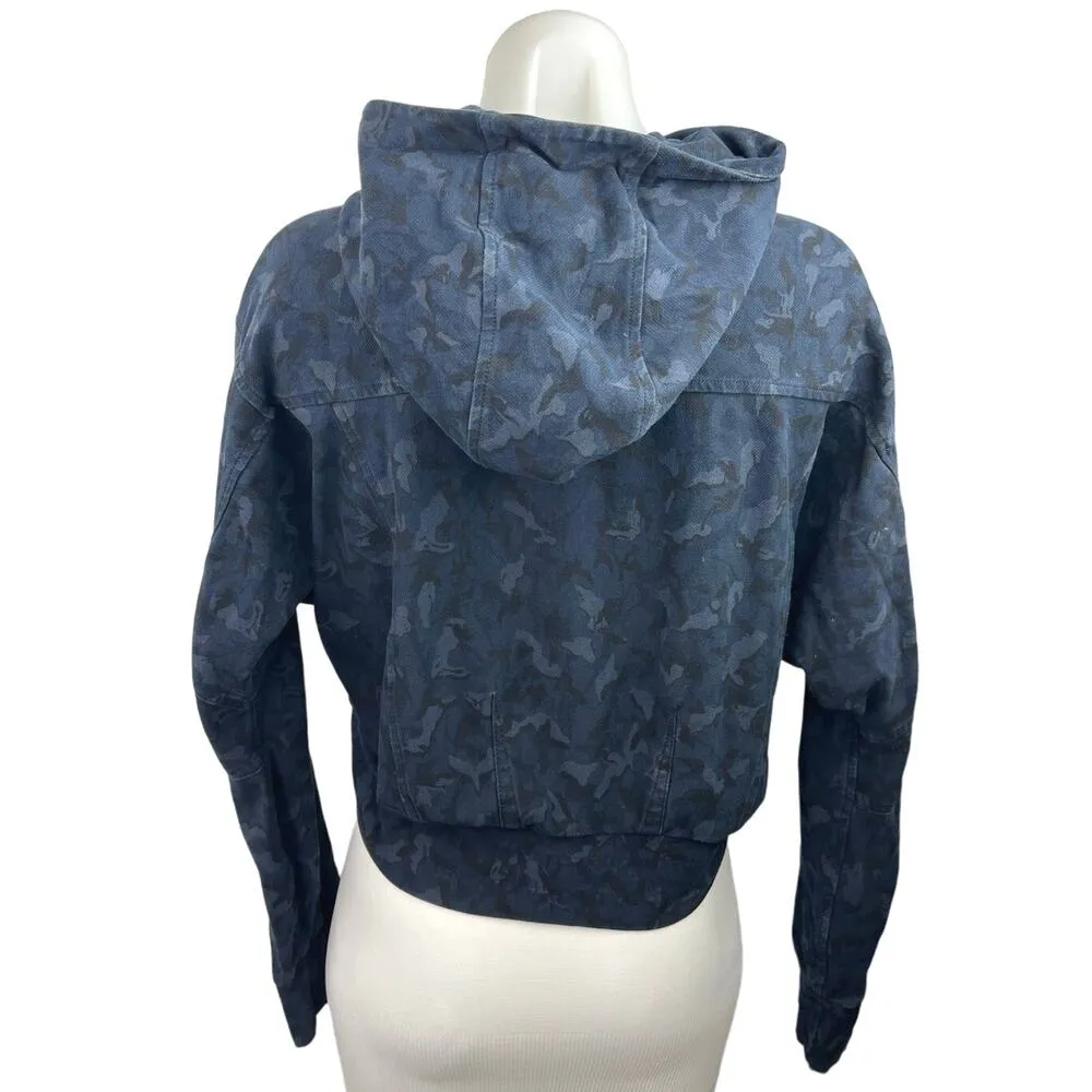 Athleta Women's Blue Camouflage Long Sleeve Athletic Sweatshirt Hoodie Top Sz XS - Image 2