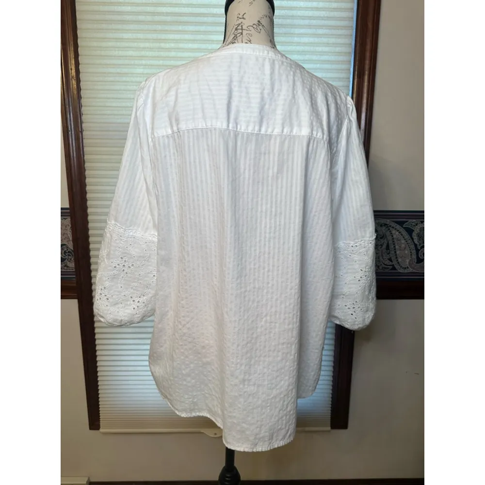 Likely a Large 100% Cotton White Blouse Brand Unknown Size undefined - Image 10