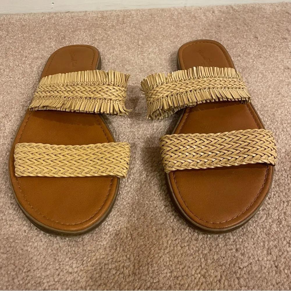 Target - Universal Thread Elizabeth Woven Sandal, Tan, Size 7.5, EUC - Image 4