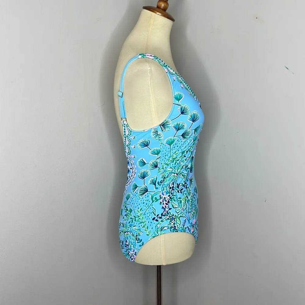 Lilly Pulitzer  Jaspen Swimsuit in Mosaic Shells - Image 5