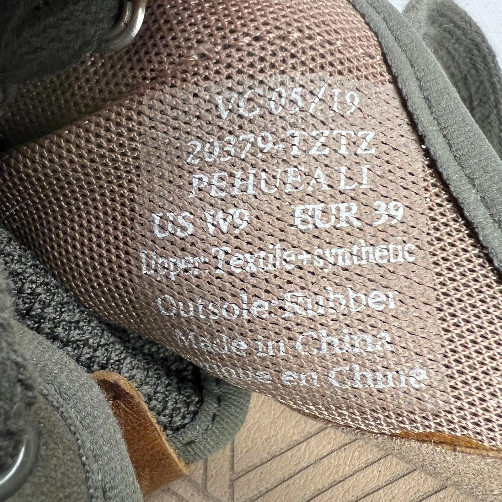 OluKai Pehua Li Lightweight Breathable Convertible Sneaker Olive Green Size 9 - Image 9