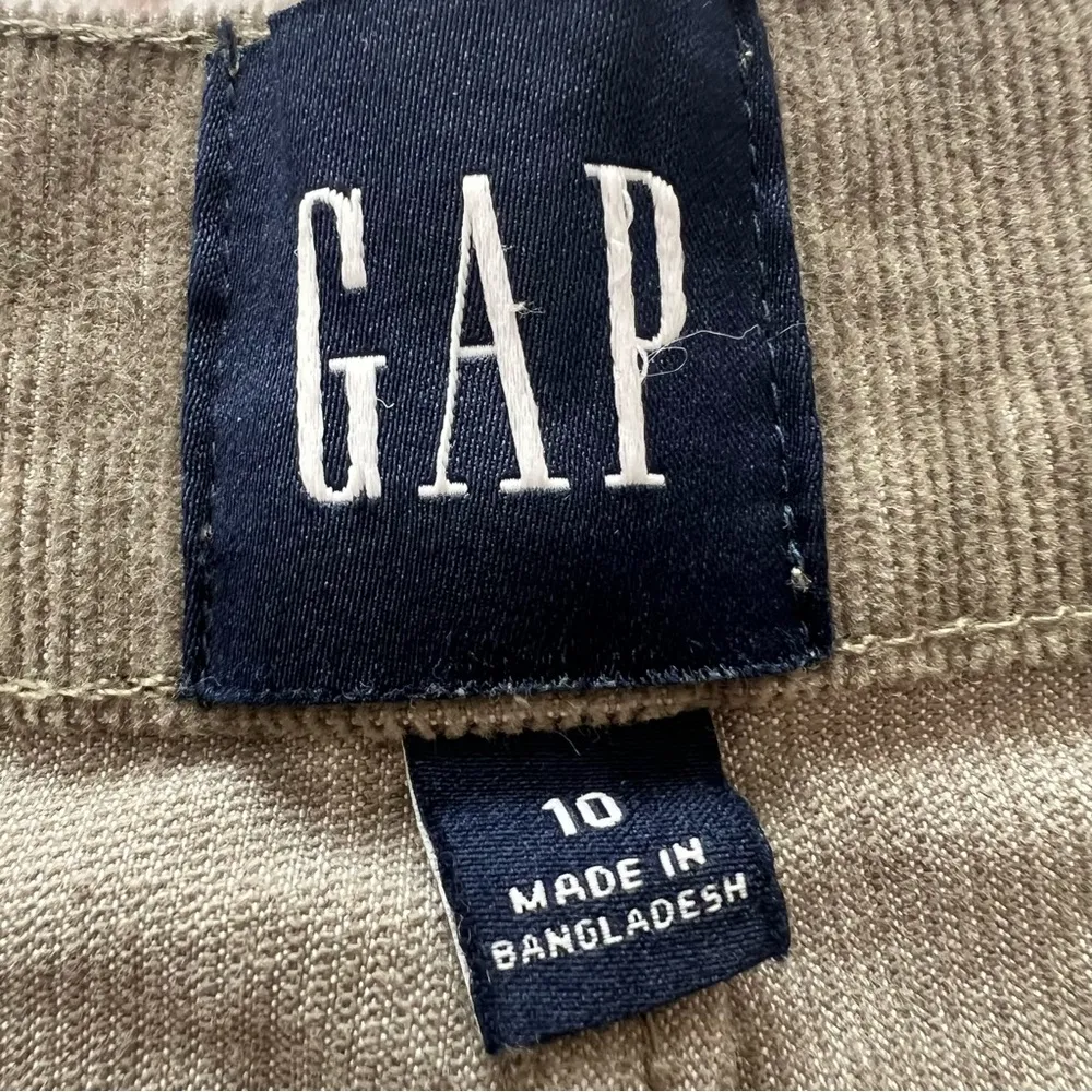 Gap Women’s Corduroy Frayed Pocket Shorts Green Size 10 - Image 2