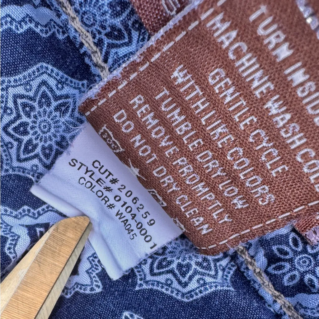 Paige Premium Denim Hollywood Hills Bootcut Jeans Women’s Size 33 Blue USA EUC - Image 5