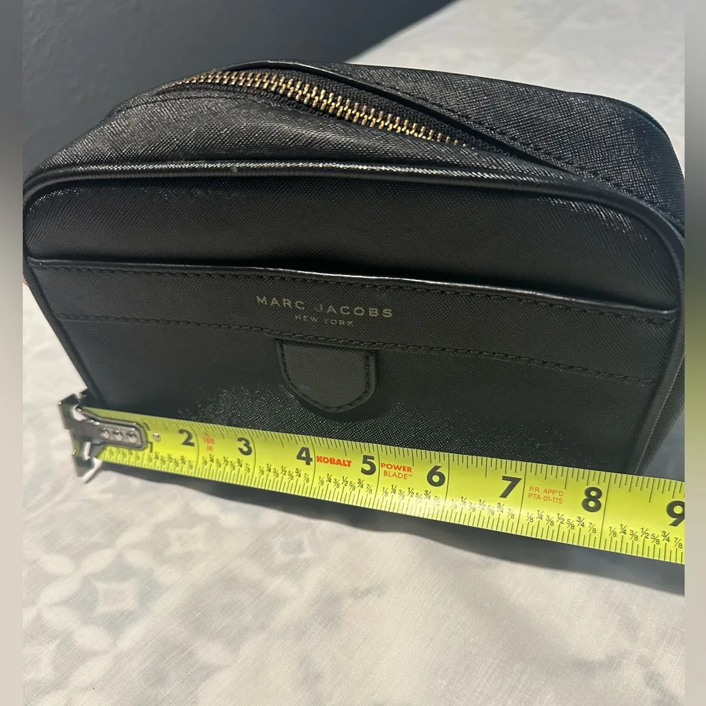 Marc Jacobs Elegant Black Crossbody Bag ( I LOST THE STRAP 🥲) - Image 10