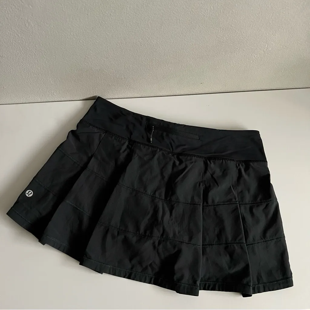 Lululemon Athletica Women's Black Skirt Tennis Workout Skort Lined 6 - Image 2
