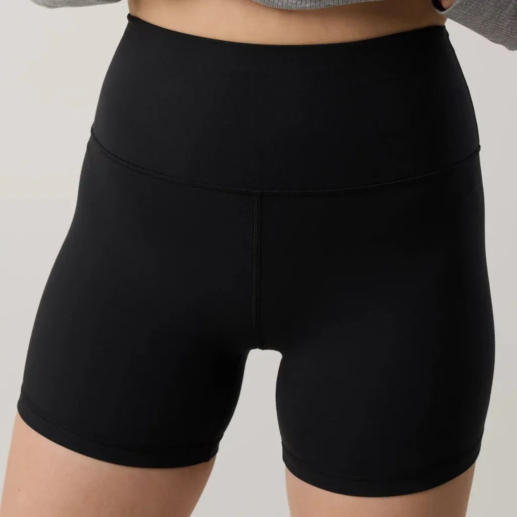 Aerie The Hugger Bike Short 5” Inseam - Image 7