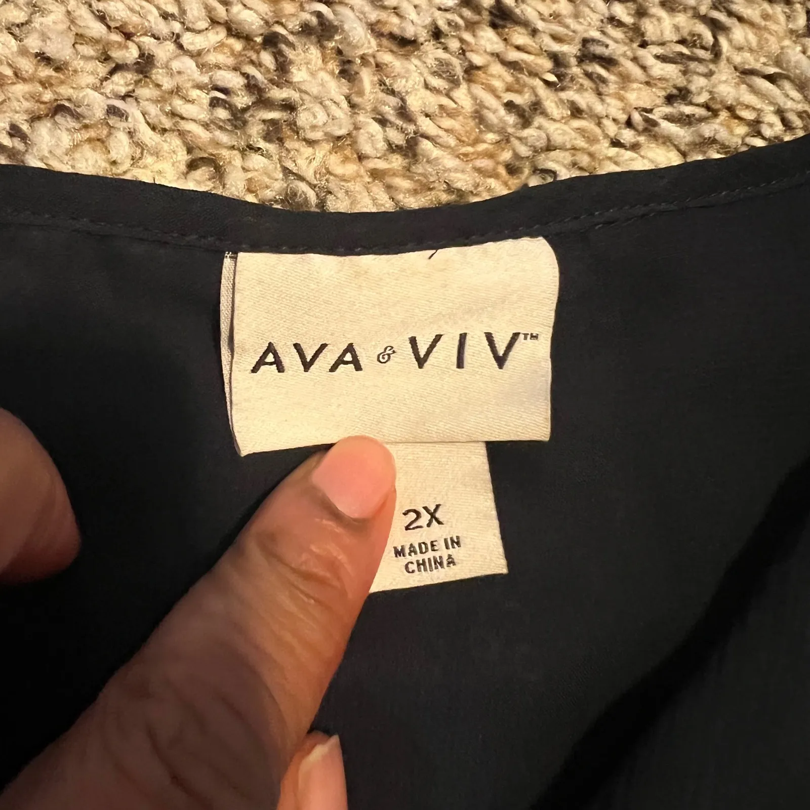 Ava & Viv Navy Blue Printed Flutter Sleeve V Neck Blouse Plus Size 2X - Image 2