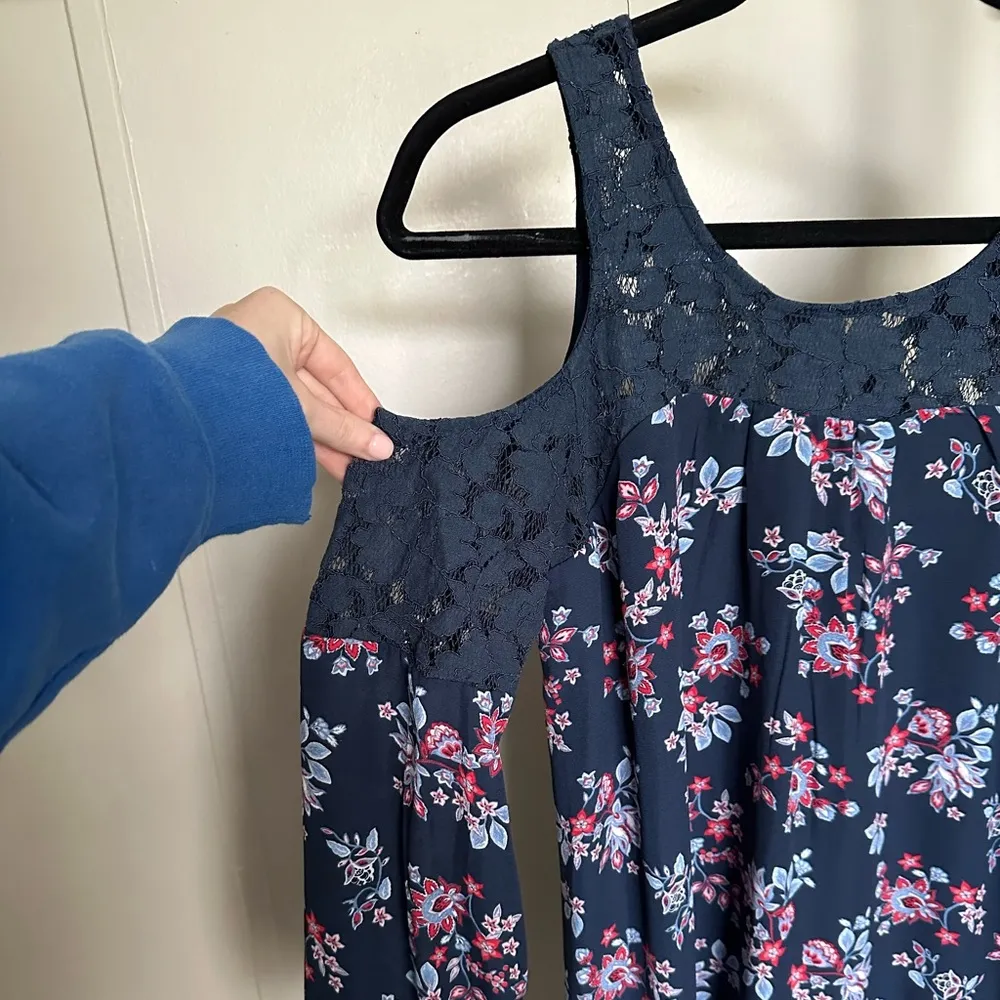 Trixxi Navy Blue Floral Cold Shoulder Longsleeve MIDI Dress size small - Image 3