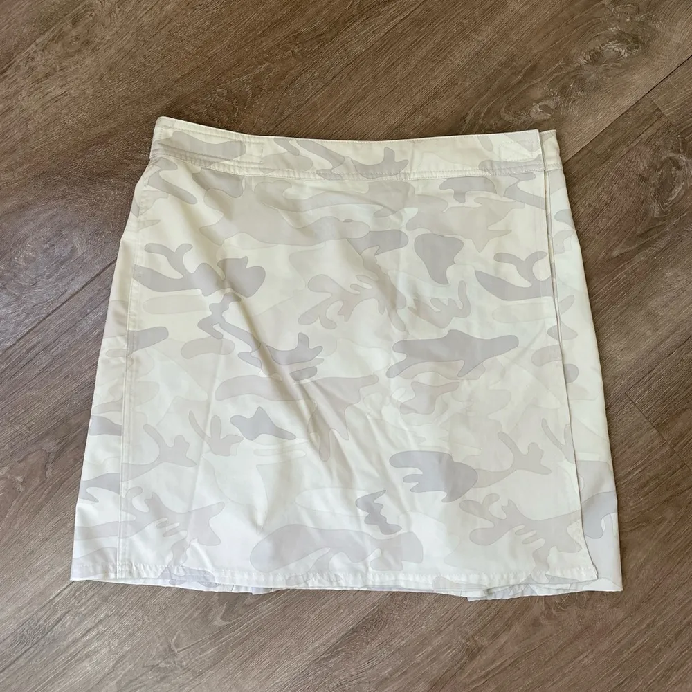 Ripskirt Hawaii Activewear Travel Wrap Skirt Quick Dry Camo Print ~ Size L Size L - Image 7