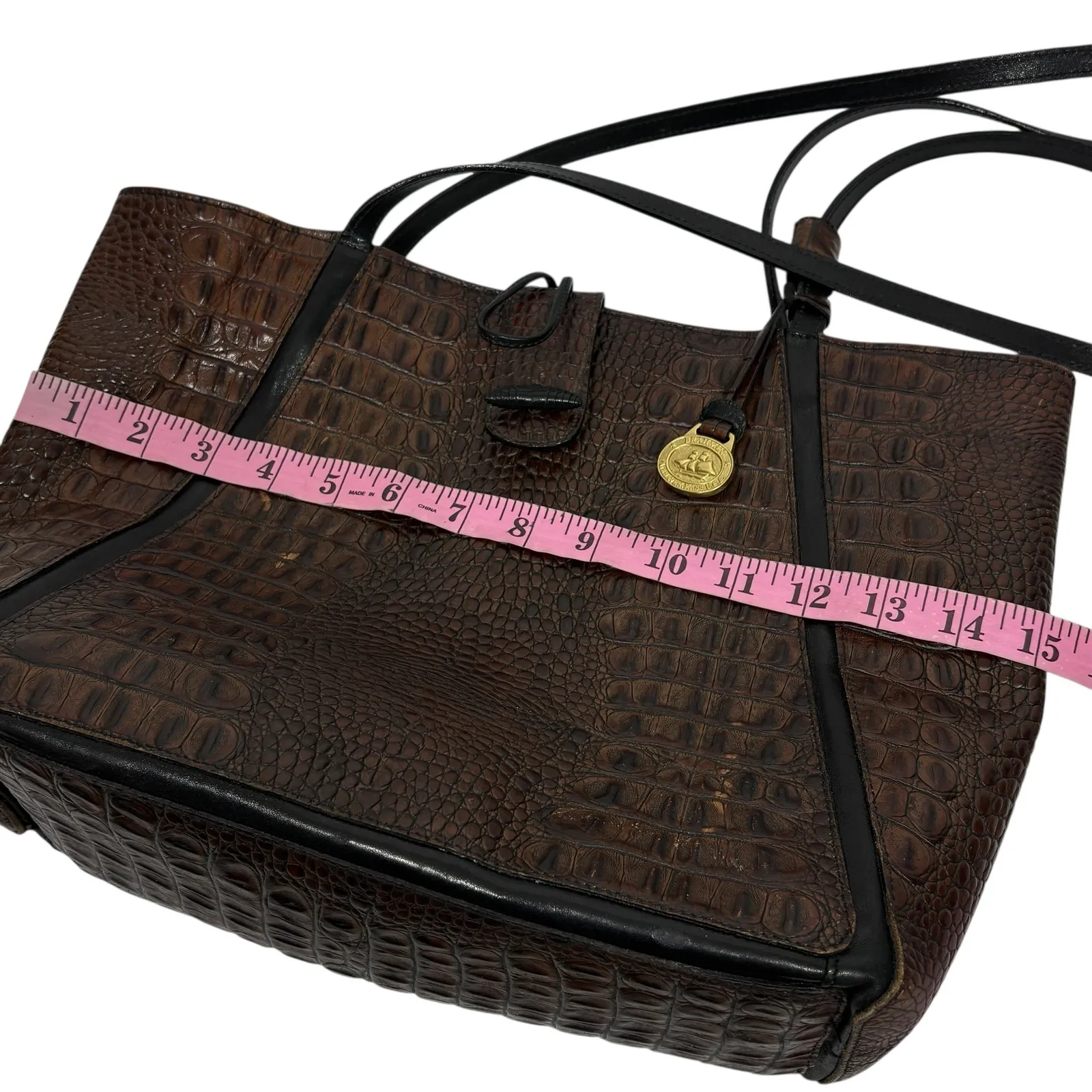 Brahmin Croc Embossed Leather Tote Bag with Matching Wallet - Image 10