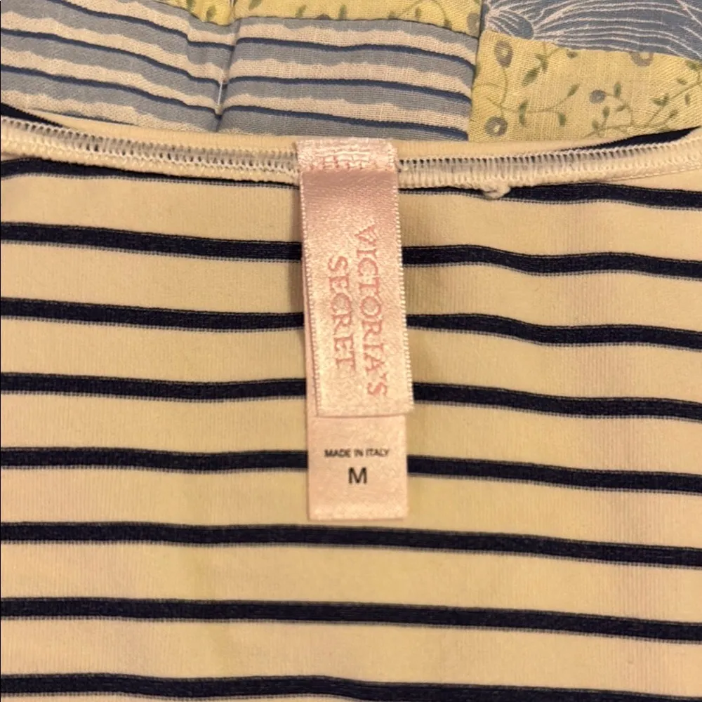 Victoria's Secret Off White and Black Fitted Bodysuit Top - Image 5